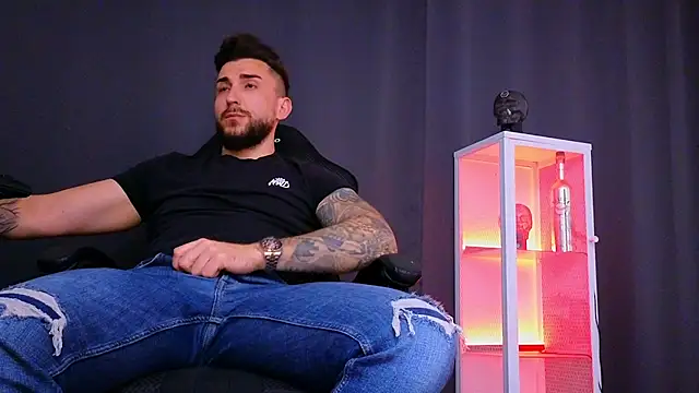 MightyAaron66 online show from 01.31.25