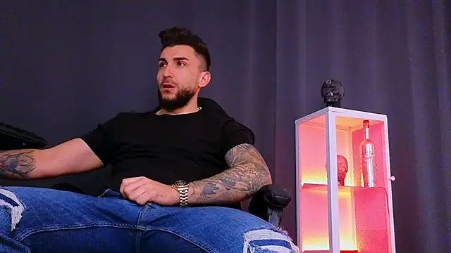 MightyAaron66 online show from 02.04.25