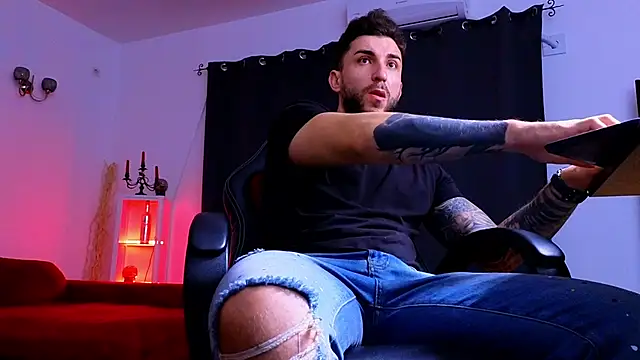 MightyAaron66 online show from 11.19.25