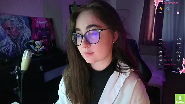 Snapshot of el_sweety chatting on 10.10.25 el sweety online show from 10.10.25