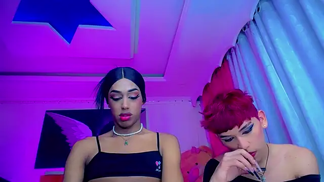 NahomiCamper online show from 12.21.24