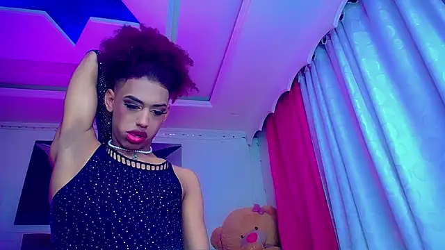 NahomiCamper online show from 12.24.24