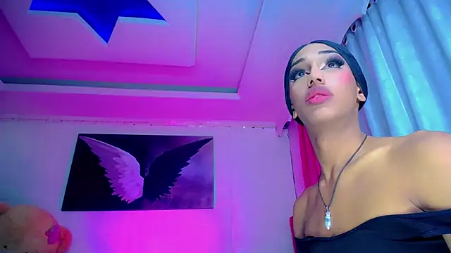 NahomiCamper online show from 03.10.25