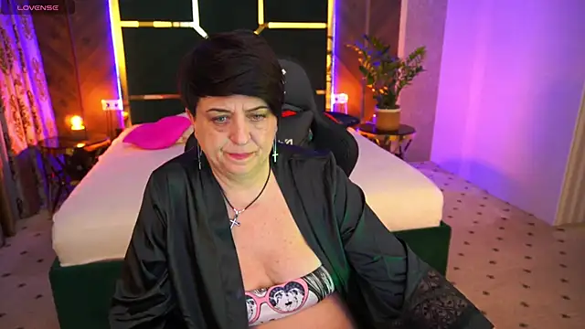 MilaSkyy online show from 03.09.25