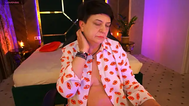 MilaSkyy online show from 03.20.25