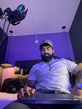 Lyon vach online show from 10.27.25