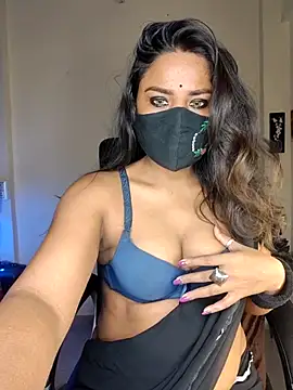 Black-Pearll online show from 02.18.26