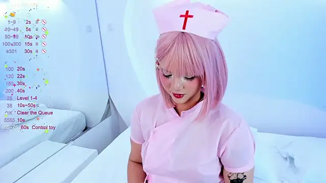 NanaOsaky online show from 12.07.24