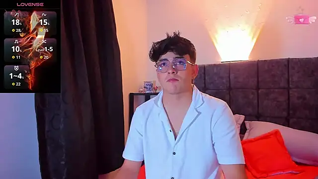 nolan twink1 online show from 10.06.25