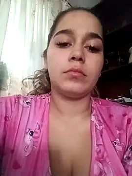 LaurenWelly  online show from 01.08.25