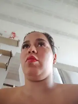 LaurenWelly  online show from 02.11.26