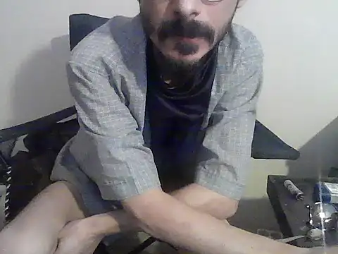 Snapshot of kallaviz chatting on 01.11.26 kallaviz online show from 01.11.26