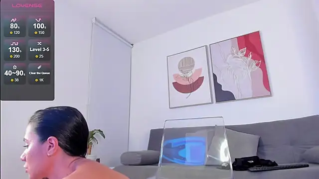 sofiiajones online show from 10.19.25