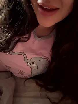 Elinatiranda online show from 06.04.26