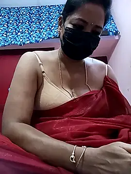 Snapshot of Tamil_sreelekha chatting on 10.30.25 Tamil sreelekha online show from 10.30.25