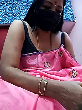 Snapshot of Tamil_sreelekha chatting on 10.31.25 Tamil sreelekha online show from 10.31.25