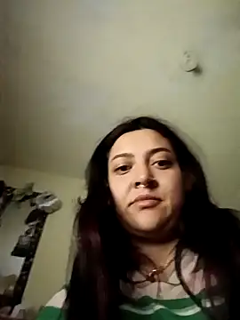 CORALINE GREYM online show from 09.27.25