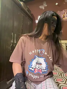 Snapshot of Hotty-Sana chatting on 03.08.25 Hotty-Sana online show from 03.08.25