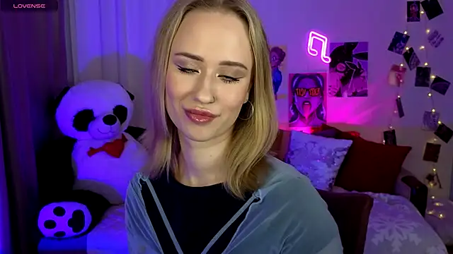 SashaBrooks online show from 11.15.25