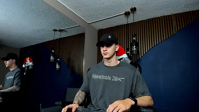 JacksonOlsenn online show from 01.08.25