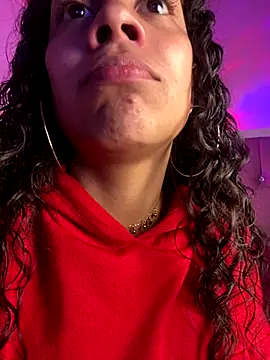 NINA 18 YEARS online show from 11.03.25