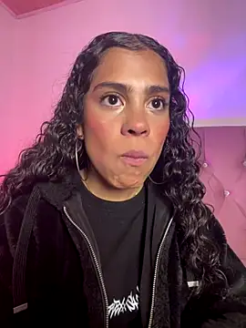 NINA 18 YEARS online show from 11.06.25