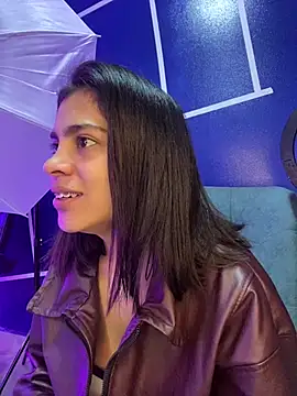 Snapshot of NINA_18_YEARS chatting on 02.04.26 NINA 18 YEARS online show from 02.04.26