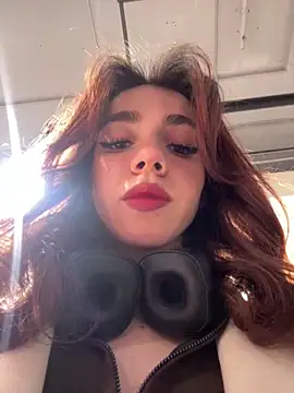 Lily  Belle online show from 12.20.24