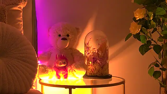 Snapshot of AngeliqueSkye chatting on 11.01.25 AngeliqueSkye online show from 11.01.25