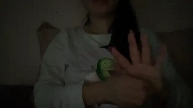 AngeliqueSkye online show from 12.23.25
