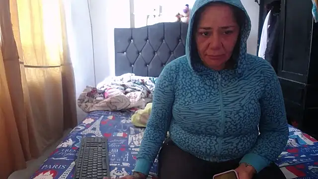 merryymaturee  online show from 03.22.25