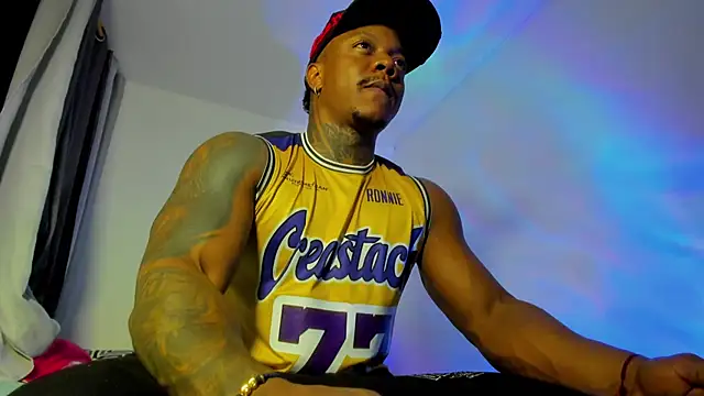 ronnie 7777 online show from 10.24.25