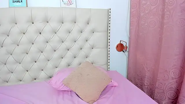 Snapshot of Kim_Eli chatting on 02.09.25 Kim Eli online show from 02.09.25