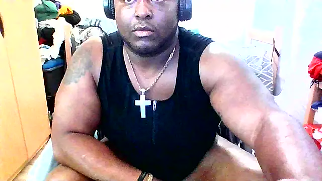 Snapshot of theythick chatting on 07.02.26 theythick online show from 07.02.26