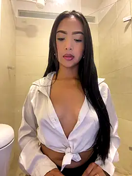 SOPHIACANDY19  online show from 10.06.25