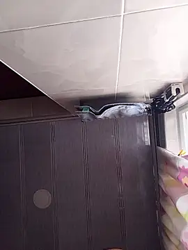 Samantha Sullivan  online show from 03.28.26