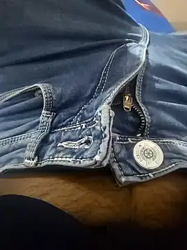 Snapshot of SageElement2 chatting on 02.26.25 SageElement2 online show from 02.26.25