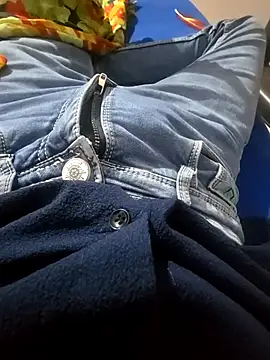 Snapshot of SageElement2 chatting on 03.16.25 SageElement2 online show from 03.16.25