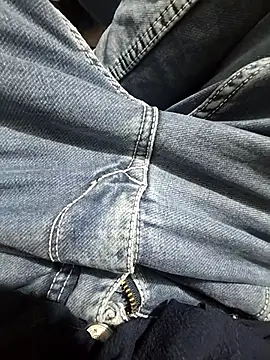 Snapshot of SageElement2 chatting on 03.18.25 SageElement2 online show from 03.18.25