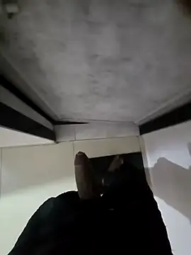 Snapshot of SageElement2 chatting on 03.19.25 SageElement2 online show from 03.19.25