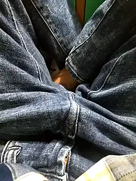 Snapshot of SageElement2 chatting on 03.22.25 SageElement2 online show from 03.22.25