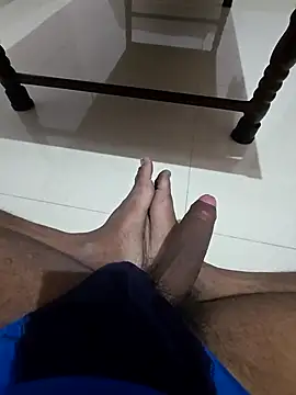 Snapshot of SageElement2 chatting on 10.26.25 SageElement2 online show from 10.26.25