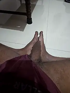 Snapshot of SageElement2 chatting on 11.23.25 SageElement2 online show from 11.23.25