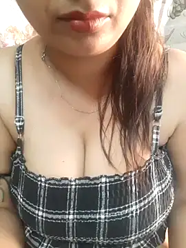 Snapshot of sajida34 chatting on 02.13.25 sajida34 online show from 02.13.25