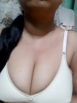 Snapshot of sajida34 chatting on 03.11.25 sajida34 online show from 03.11.25