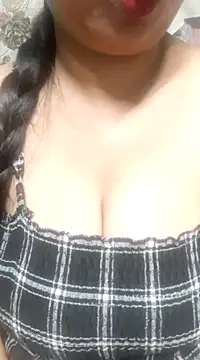 Snapshot of sajida34 chatting on 03.22.25 sajida34 online show from 03.22.25