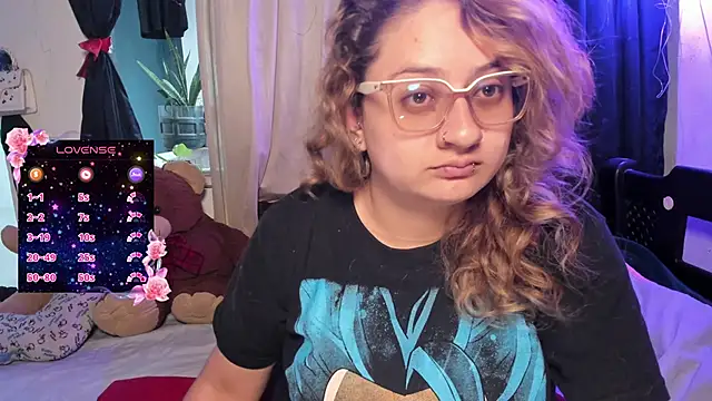 AnnieBigBoobs online show from 10.17.25