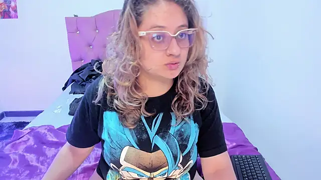 AnnieBigBoobs online show from 12.15.25