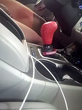 wonderfem101 online show from 04.12.26