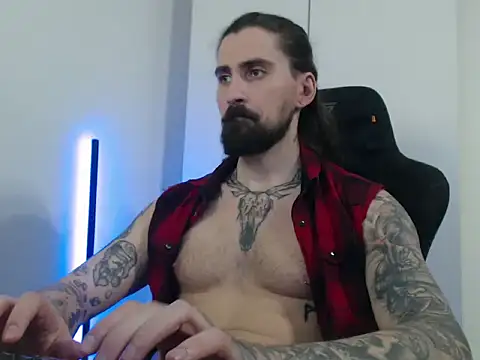 Snapshot of MateoHunk chatting on 03.26.26 MateoHunk online show from 03.26.26